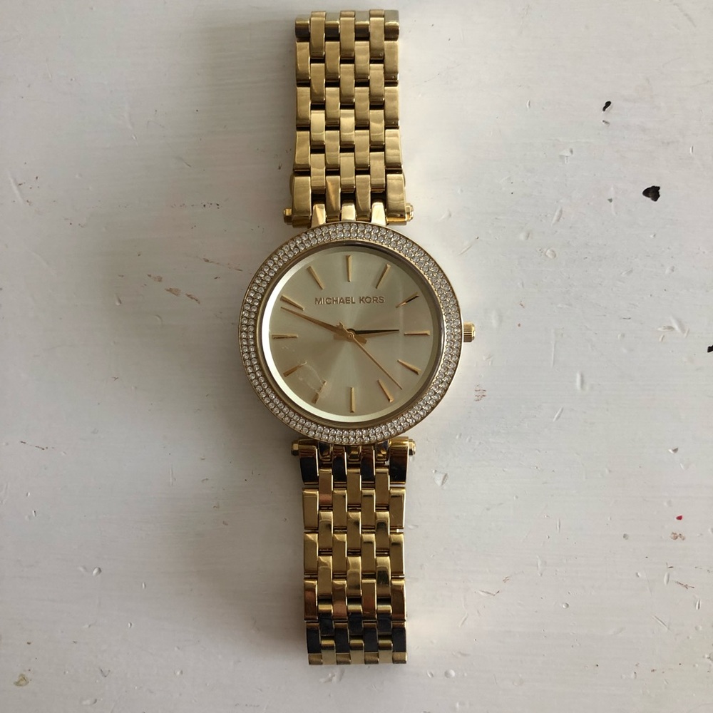 Michael Kor’s Gold Watch - Picture 1 of 2